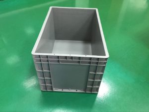 stackable tote bins